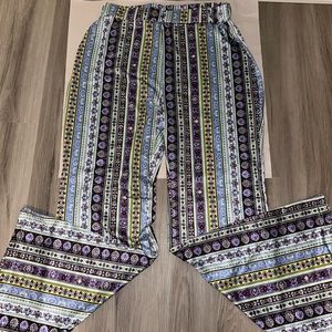 Shein stretchy yoga type pants size small